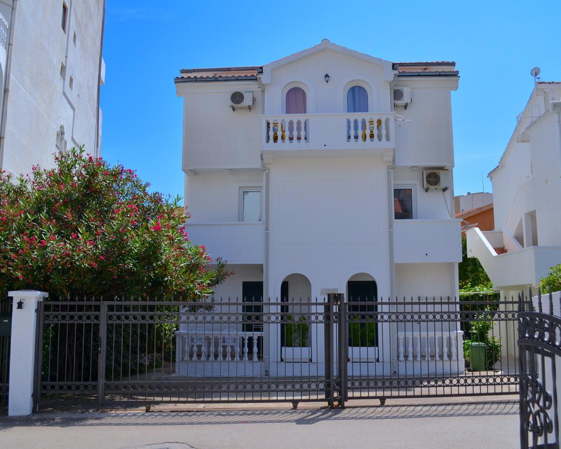 Apartament Amarillo Budva