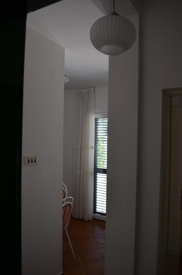 Apartament Amarillo *
